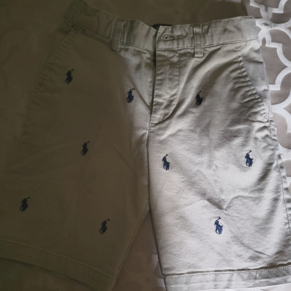 Khaki polo shorts! Excellent condition.